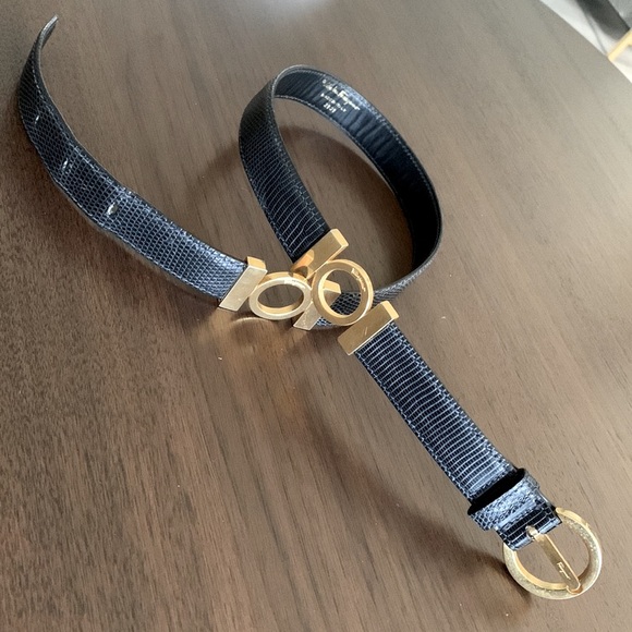 SALVATORE  Ferragamo 2101 Gancini leather belt goldtone hardware Vintage sz 75 - Picture 8 of 8